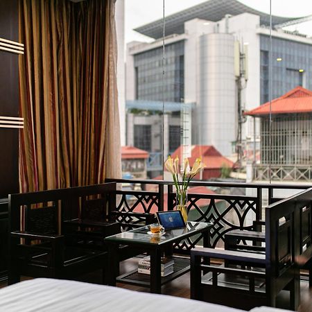 Duc Trong Hotel Hanoi Exteriör bild